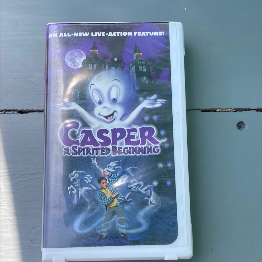 Casper: A Spirited Beginning VHS